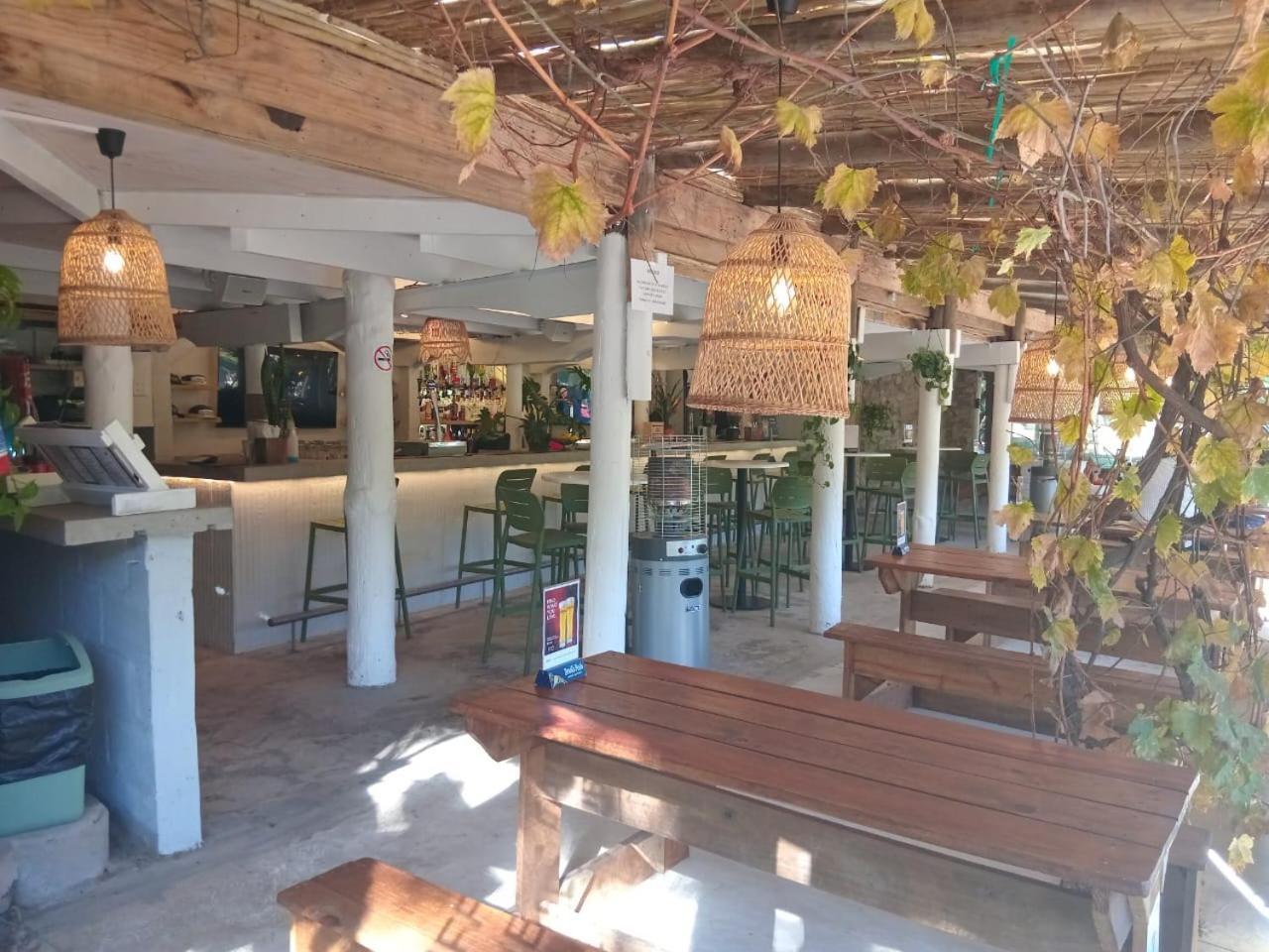 The Riverdeck Accommodation And Backpackers Κνύσνα Εξωτερικό φωτογραφία